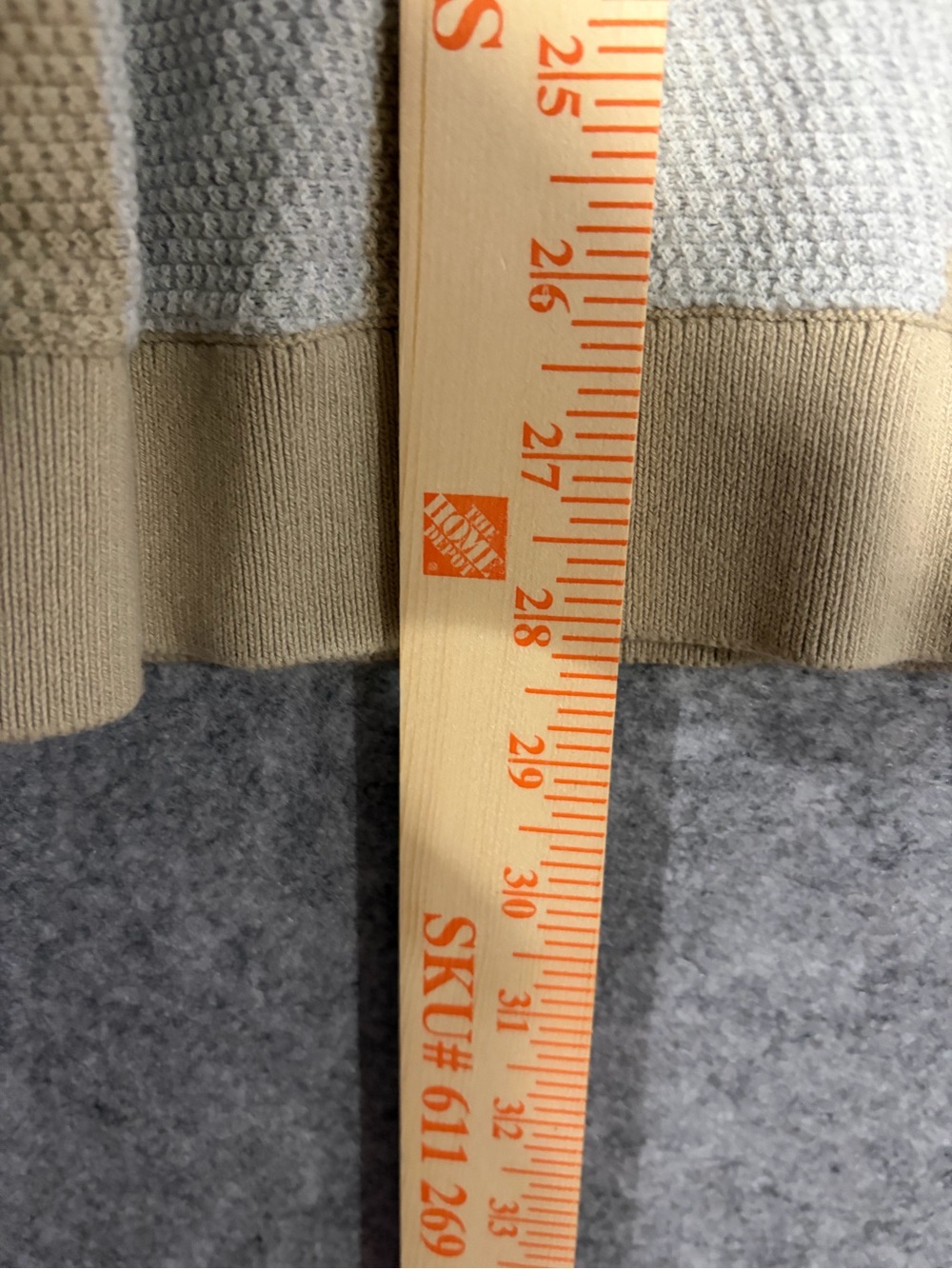 Express Two-Tone Beige & Light Gray Zip Polo - Picture 6 of 6